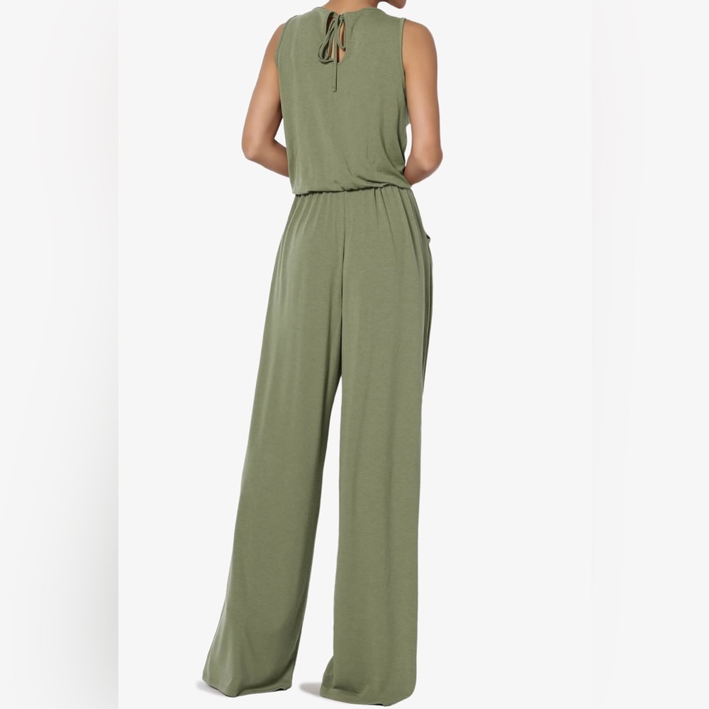 Zenana Outfitters Pleated Wide Leg Jumpsuit - Picture 4 of 9